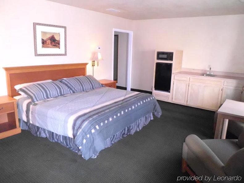 Econo Lodge Del Rio Kültér fotó