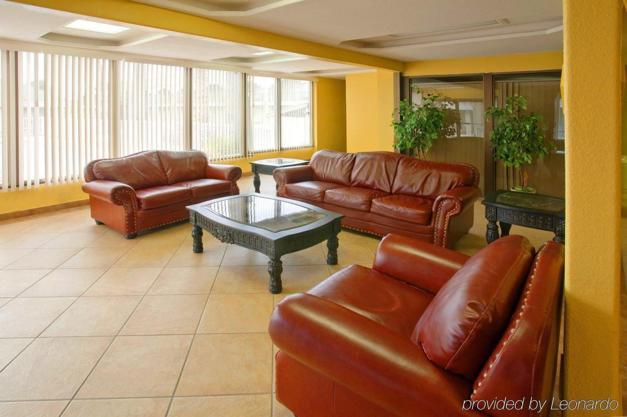 Econo Lodge Del Rio Beltér fotó